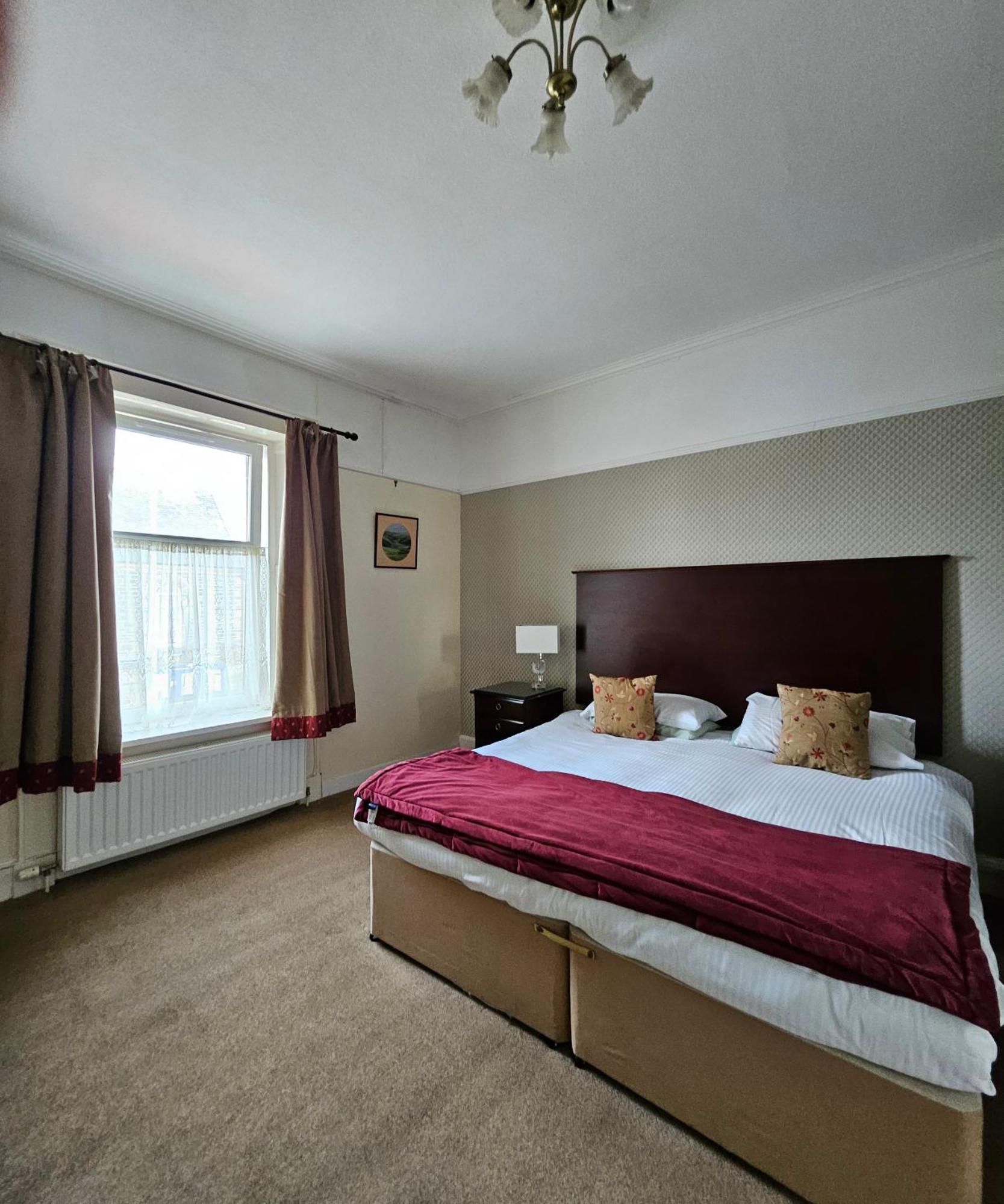 Station Hotel Portsoy Buitenkant foto