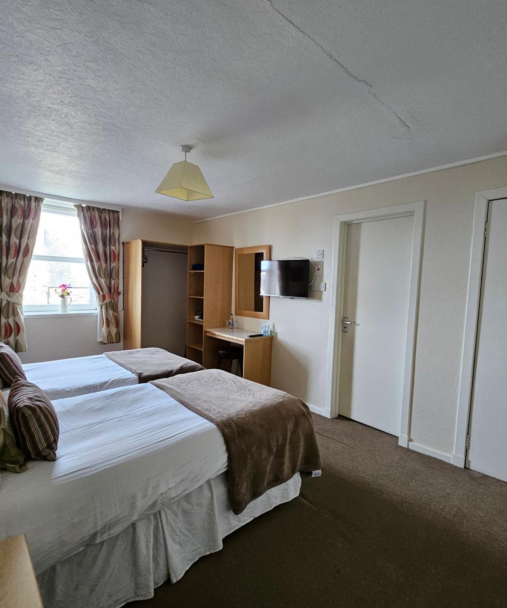 Station Hotel Portsoy Buitenkant foto