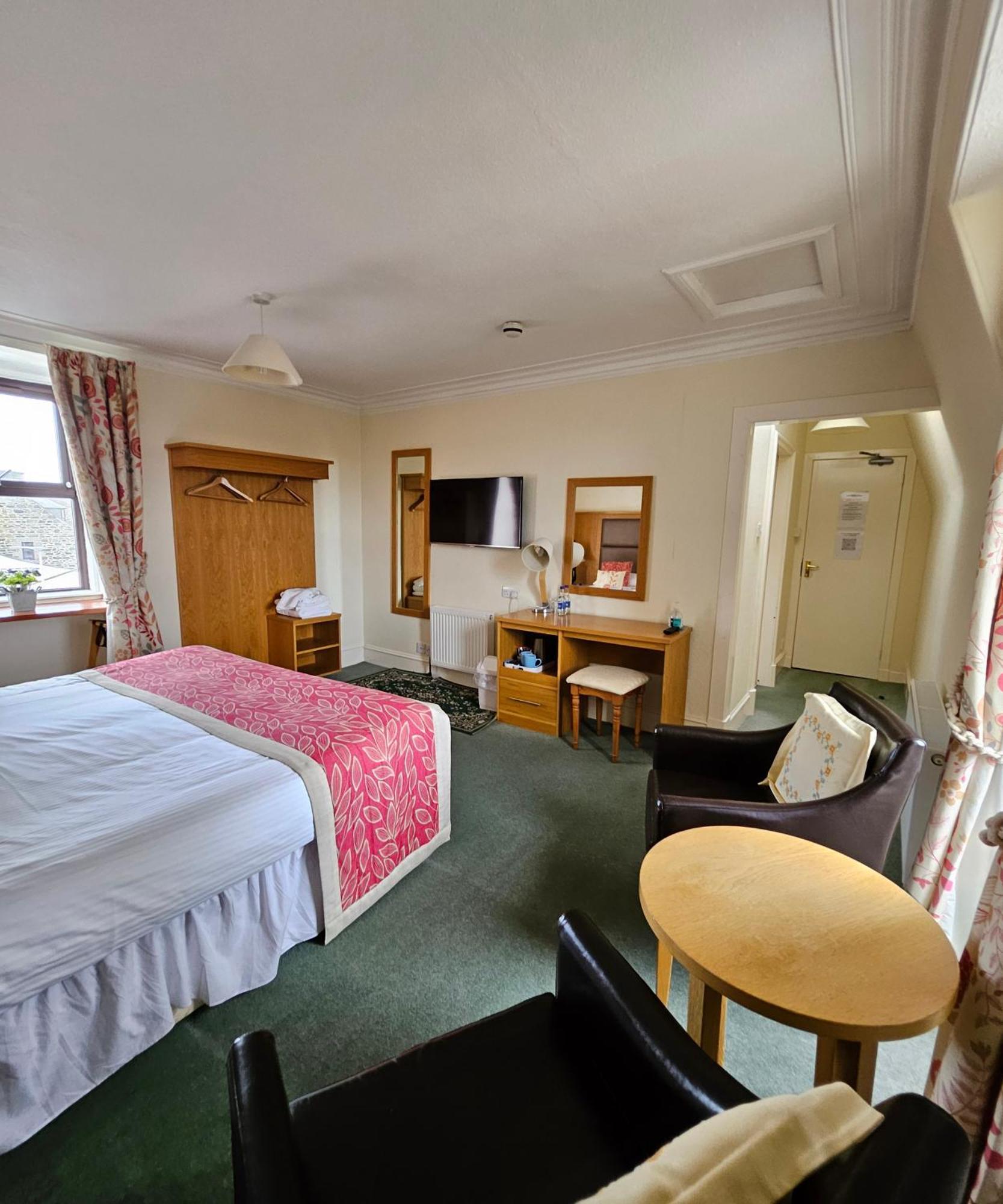 Station Hotel Portsoy Buitenkant foto