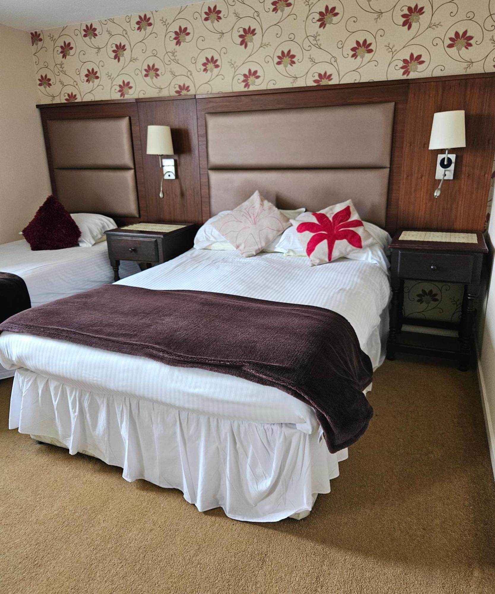 Station Hotel Portsoy Buitenkant foto