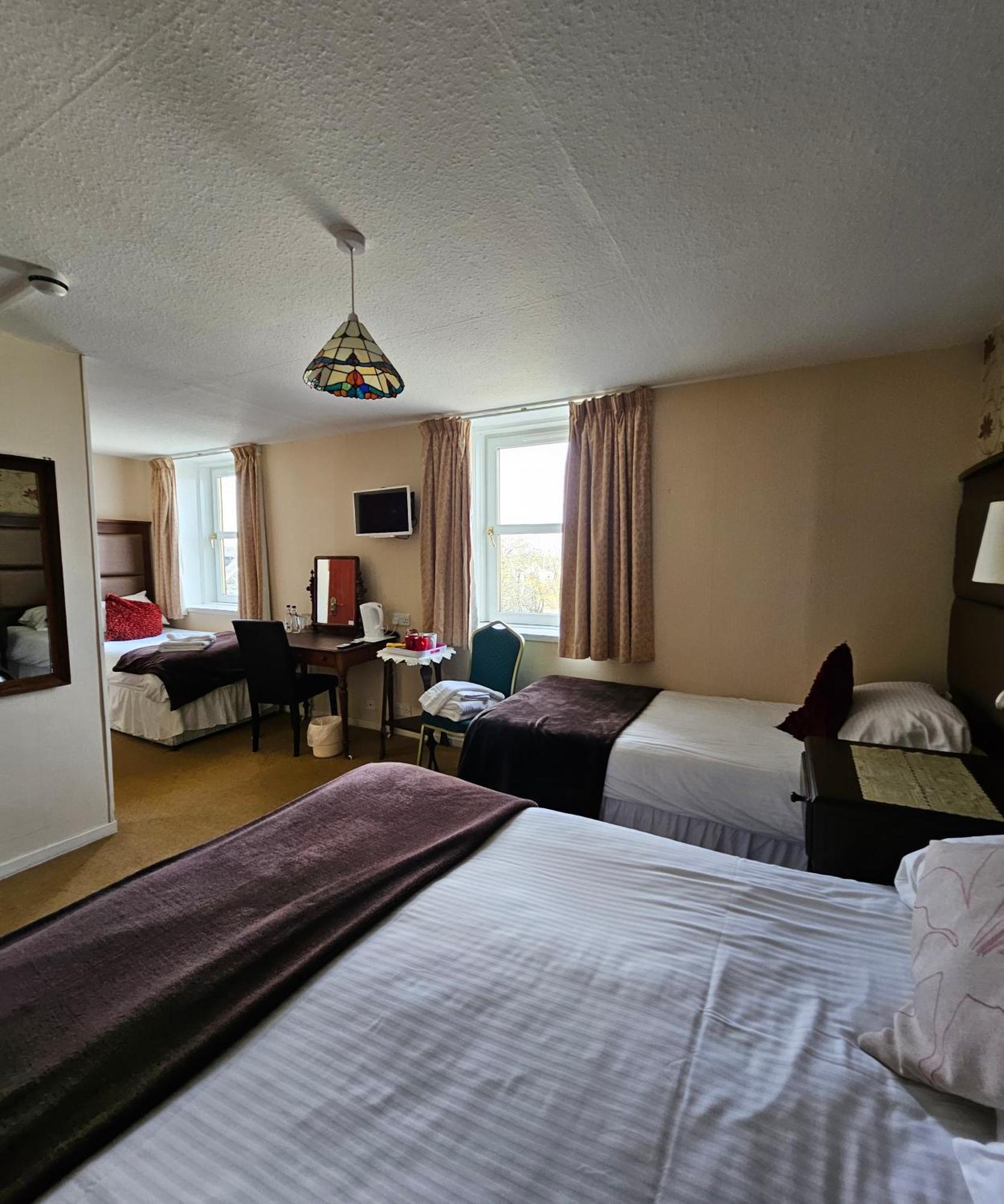 Station Hotel Portsoy Buitenkant foto
