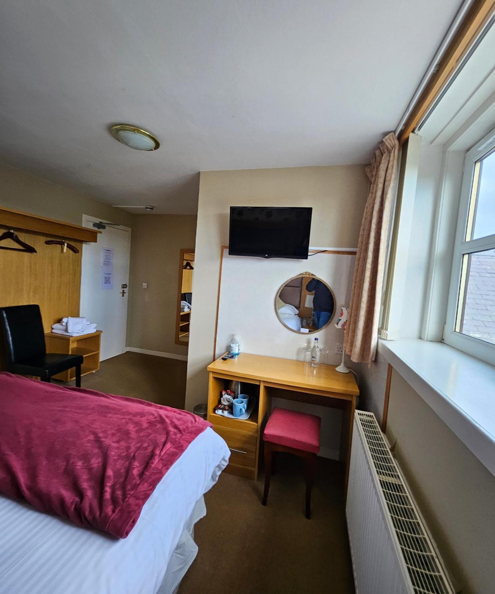 Station Hotel Portsoy Buitenkant foto