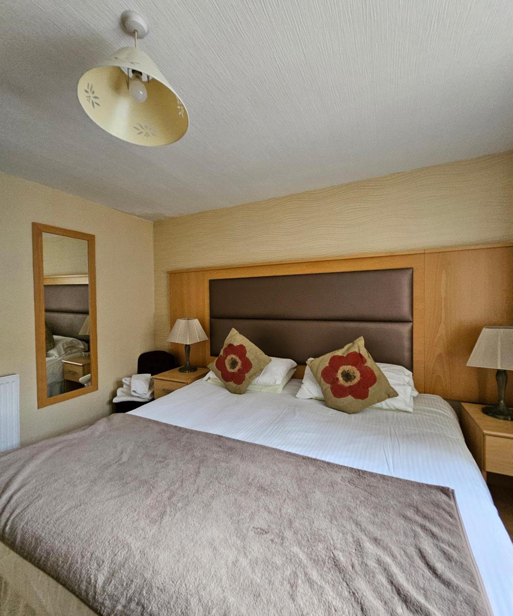 Station Hotel Portsoy Buitenkant foto