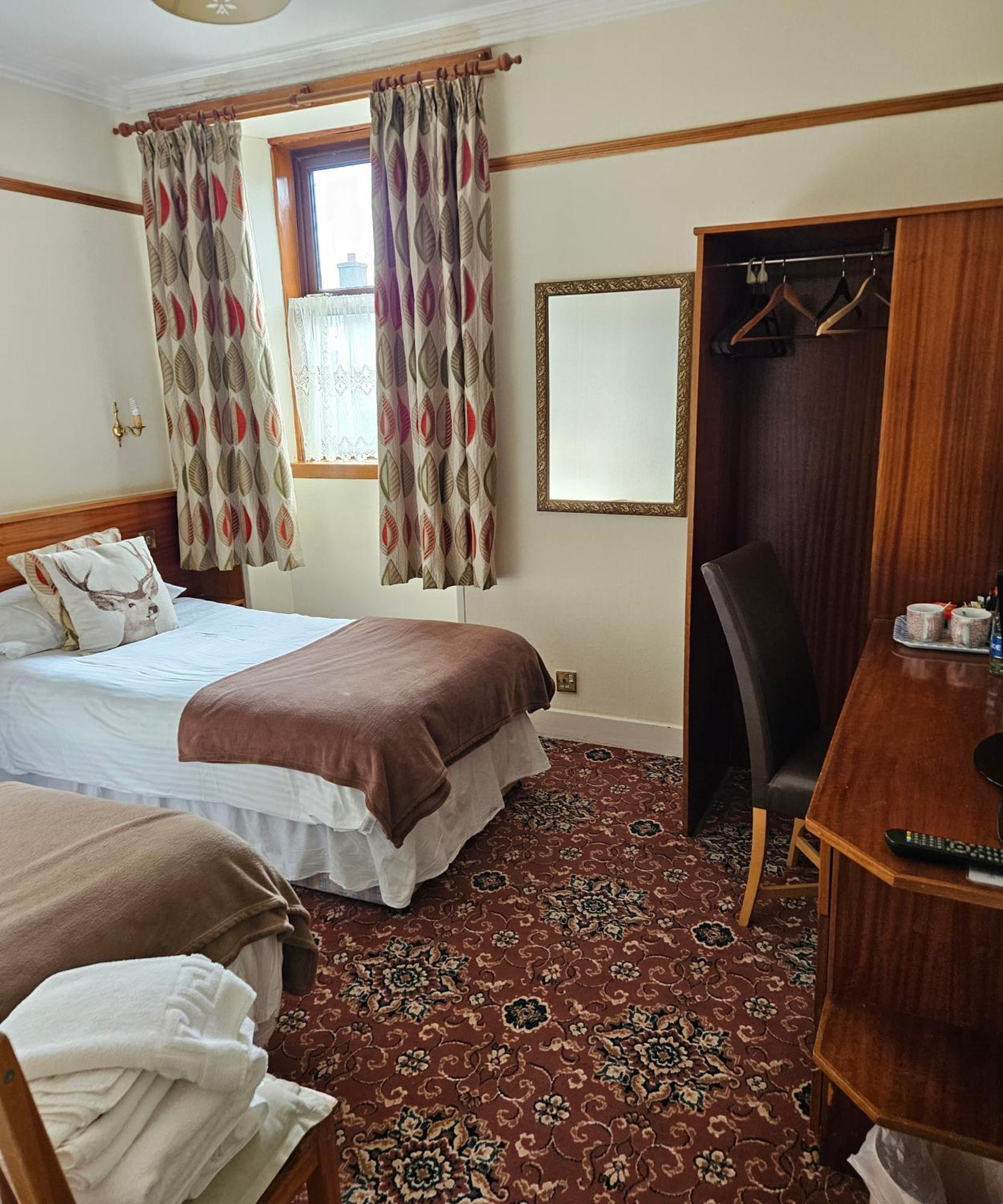 Station Hotel Portsoy Buitenkant foto
