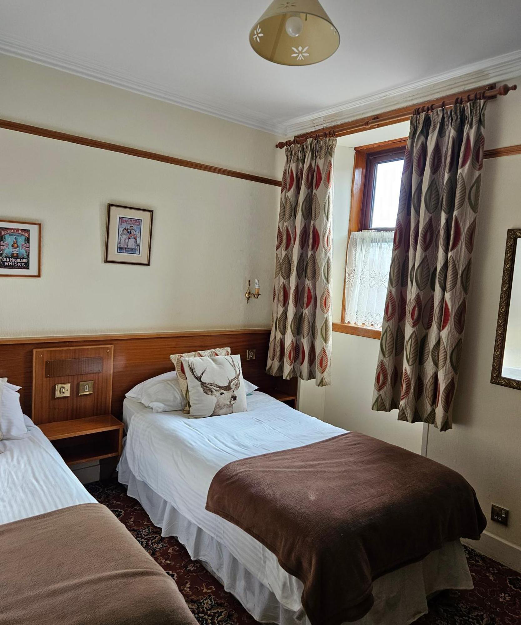 Station Hotel Portsoy Buitenkant foto