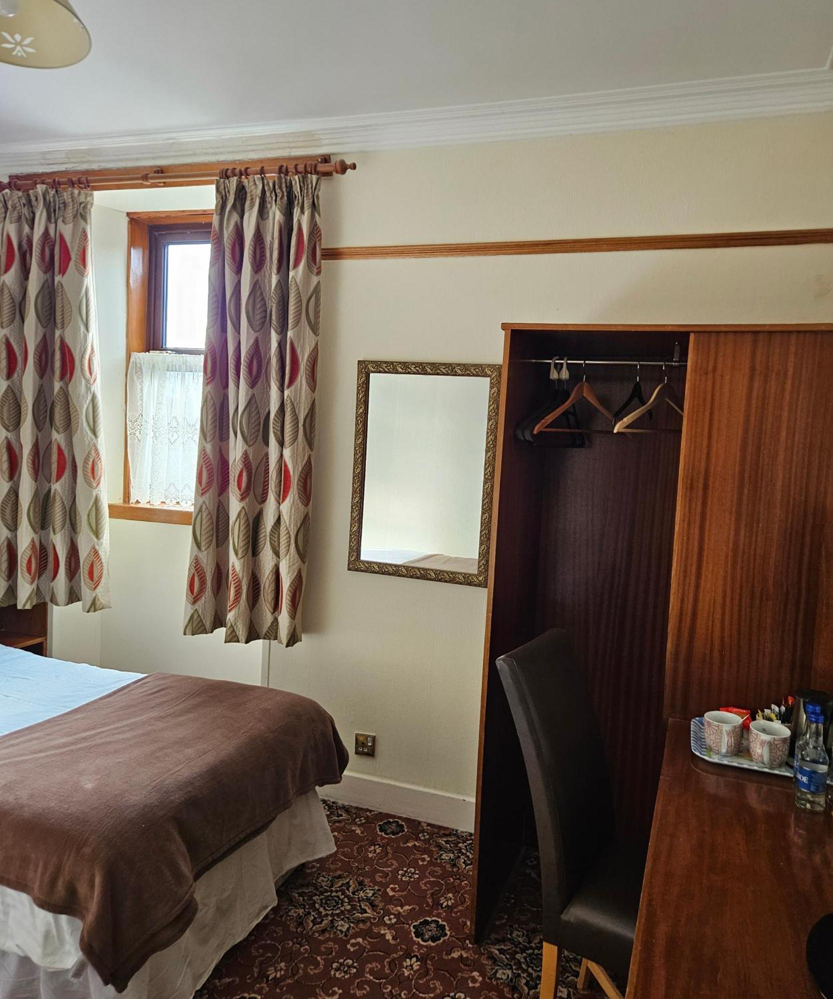 Station Hotel Portsoy Buitenkant foto