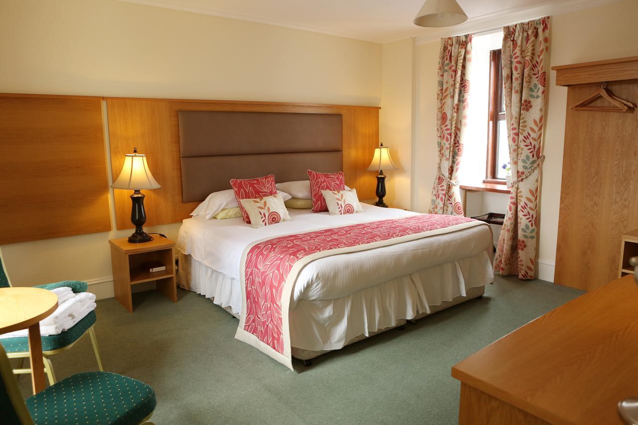 Station Hotel Portsoy Buitenkant foto